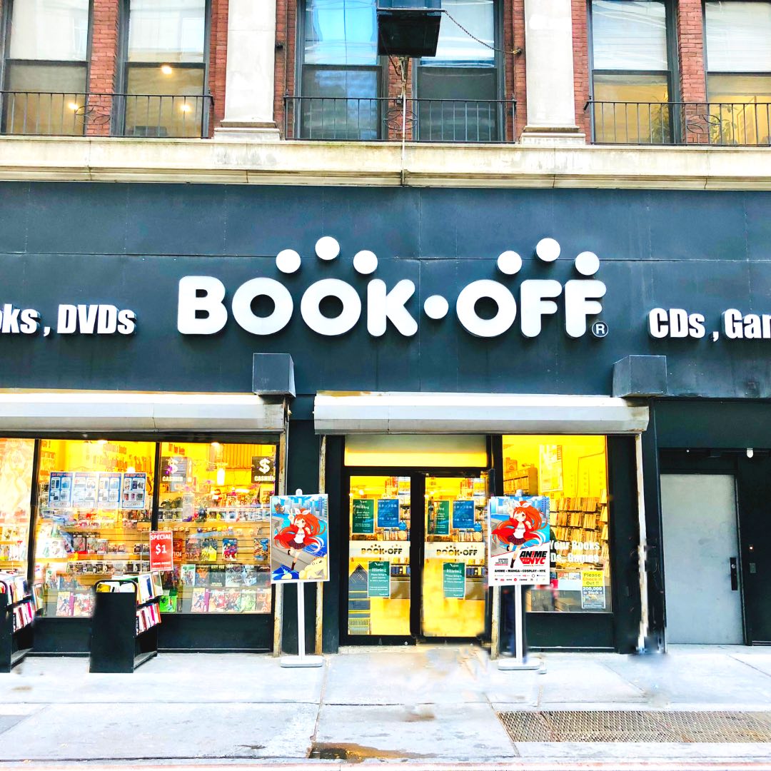 BOOKOFF 49 W 45th NY Store