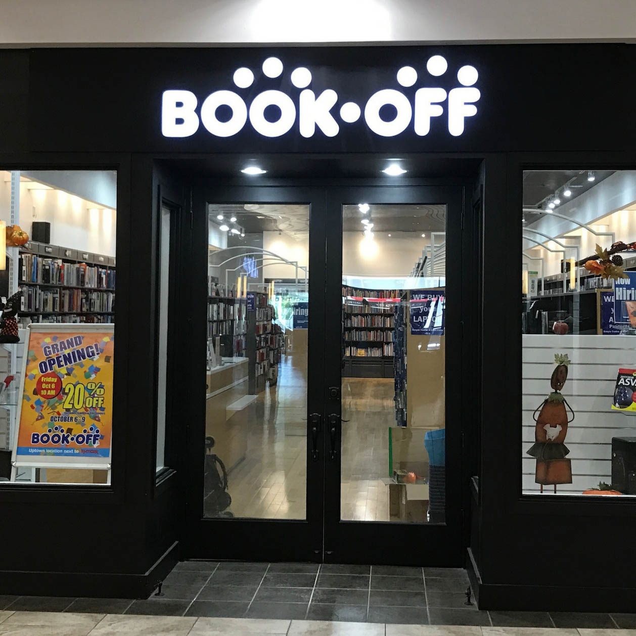 BOOKOFF PEARLRIDGE STORE